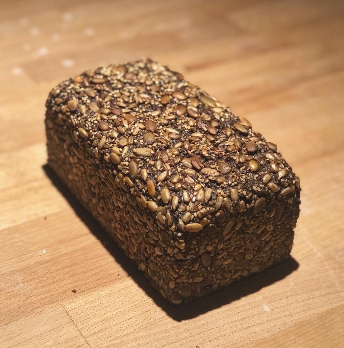 Hearty & Wholesome: 100% Whole Grain Sourdough Rye Bread - SIMPEL - sourdough & coffee